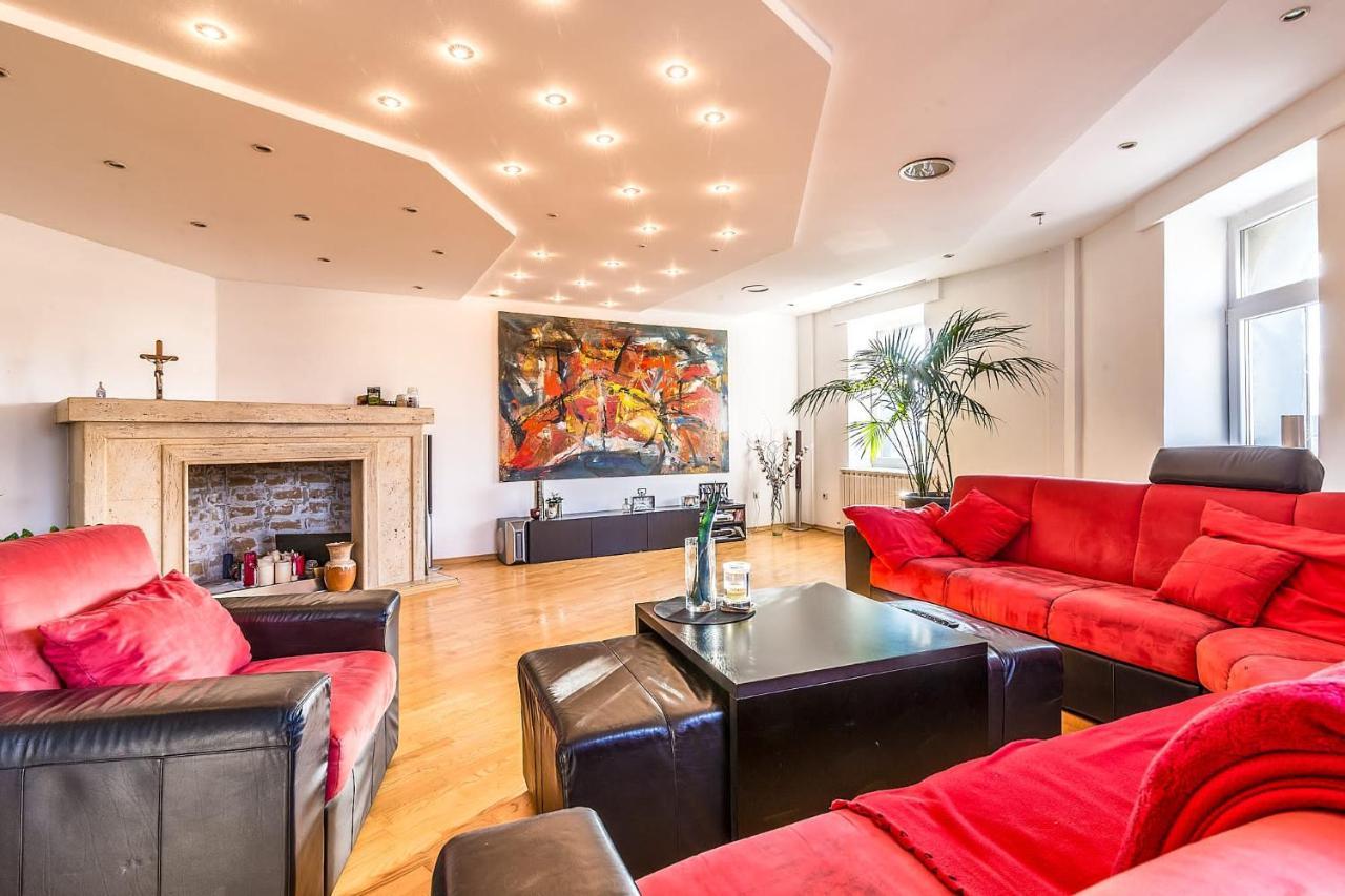 Modern City-Centre Penthouse With Spectacular Views / 135Sqm Zagrzeb Zewnętrze zdjęcie